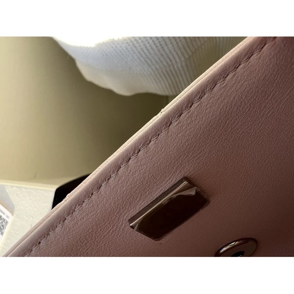 Chanel 21 Rectangular Mini Classic Flap, Light Purple Pink, Mauve Puce RARE - Picture 7 of 16